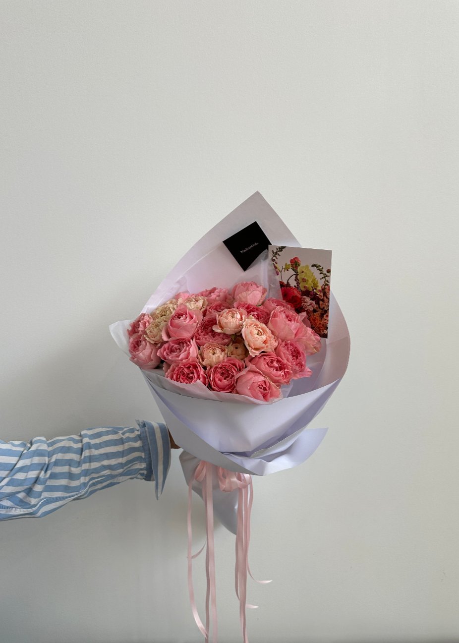 En Masse Buds. The Bud Club - Gold Coast Florist. Same Day Delivery.